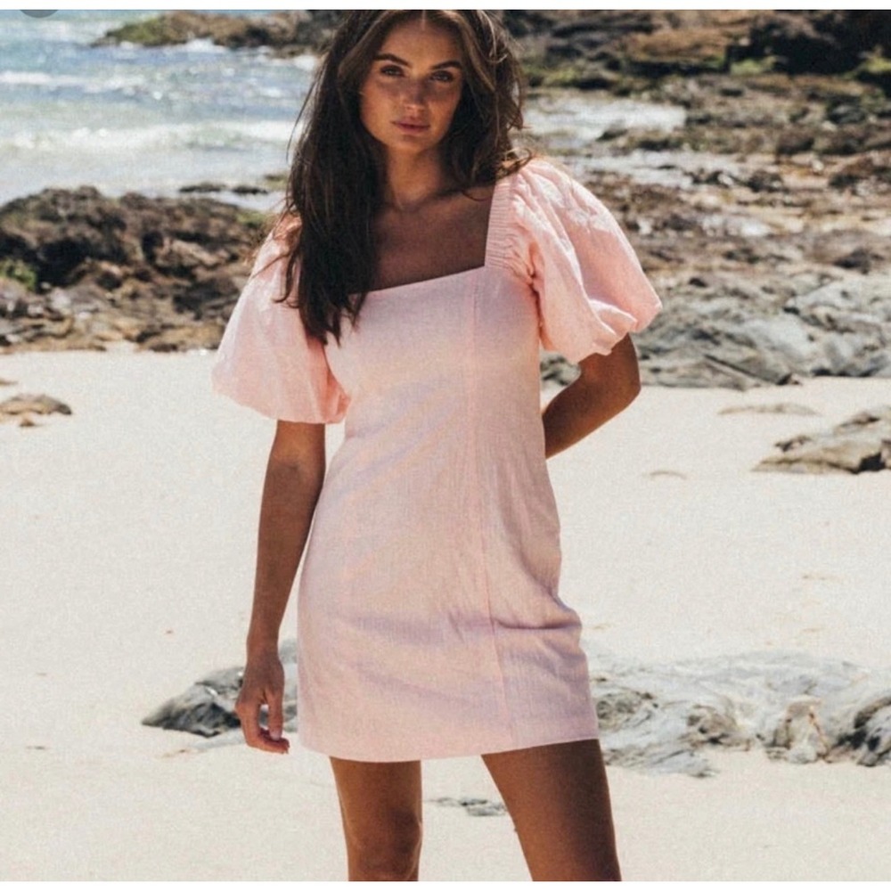 SNDYS Everyday Tuscany dress in baby pink revolve brand puff sleeve